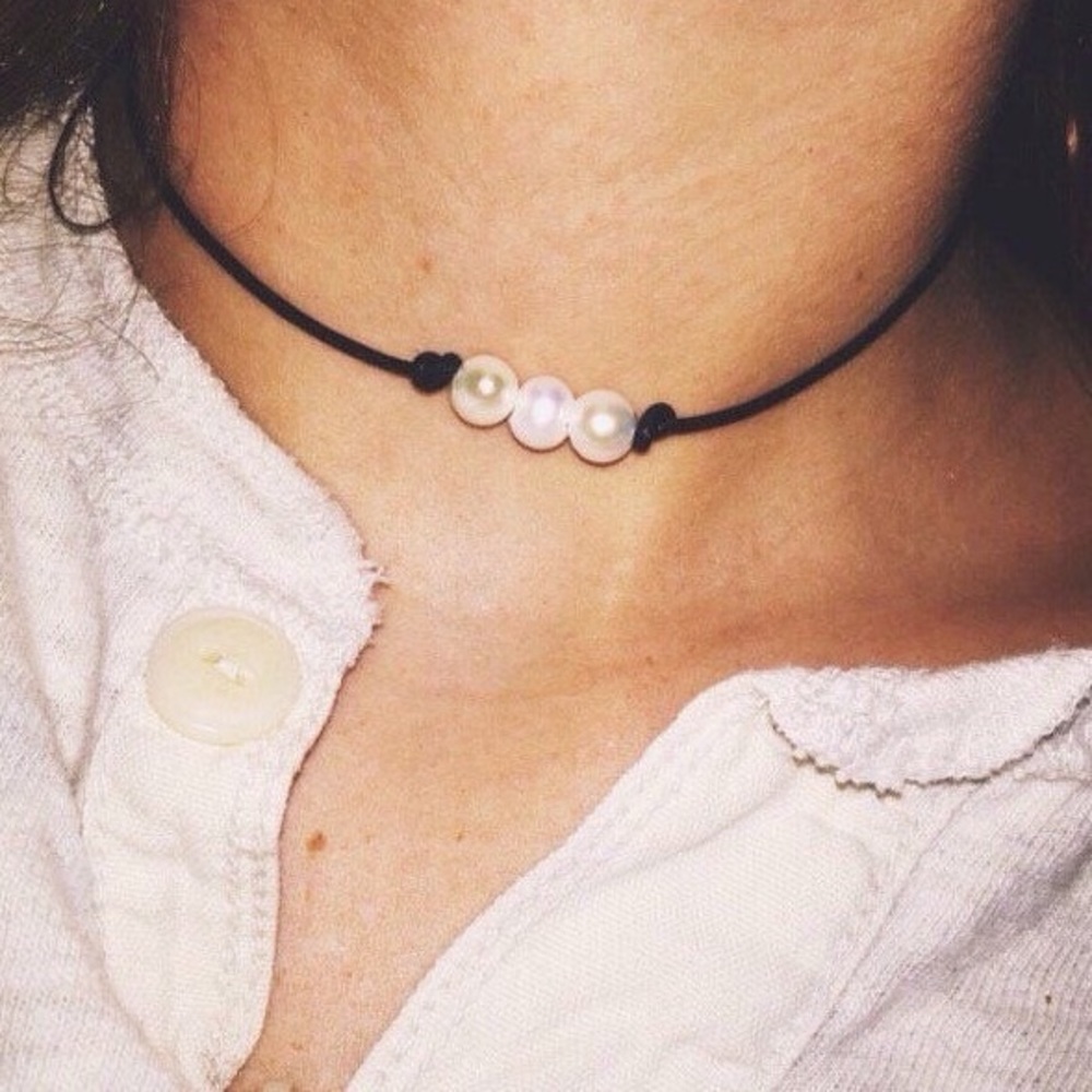 •••Triple Freshwater Pearl Choker•••